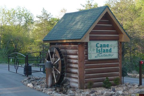 Land in Cane Island, Flippin