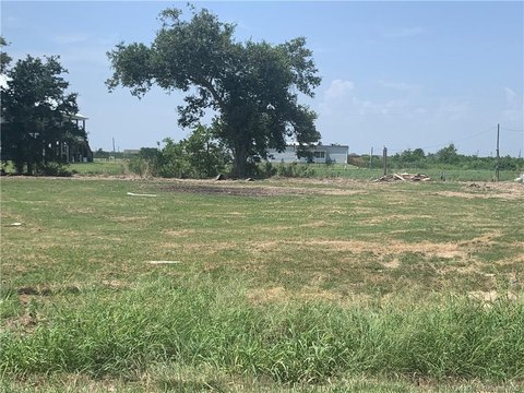 Waterfront Land Lot with Utilities