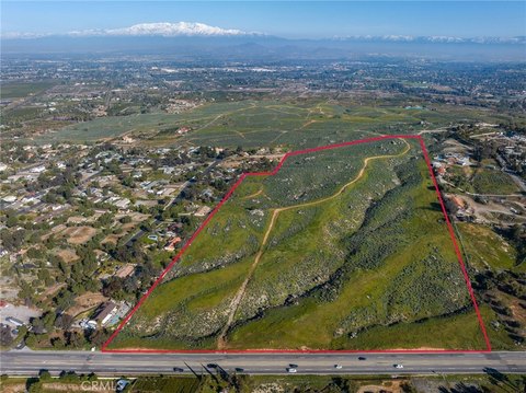 38 Acres Land in Riverside