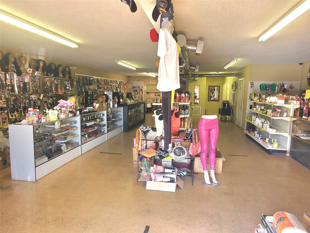 Picture 16