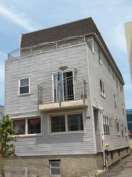 Rockaway Beach Multi-Family Dwelling