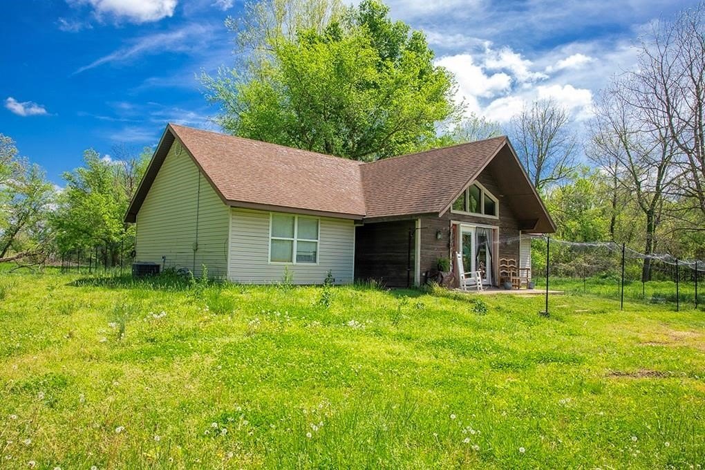 Fayetteville Multifamily Acreage with Homes