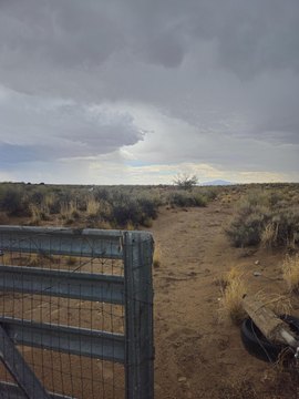 LAND - Los Lunas, NM