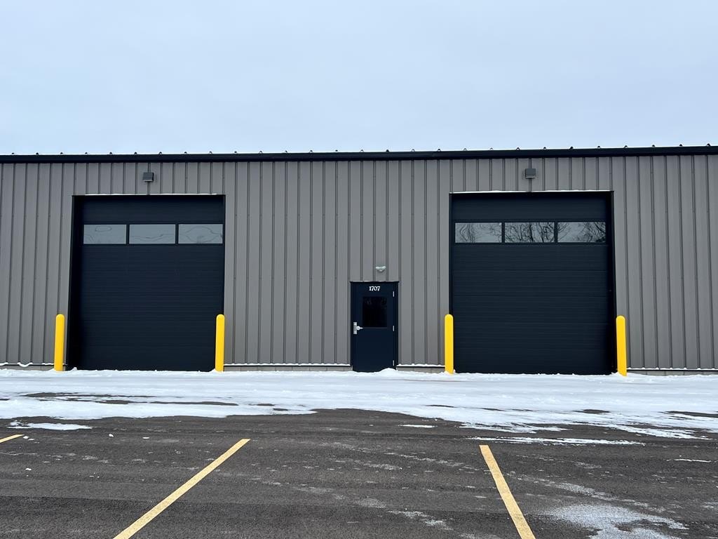 New Flexible Commercial Space