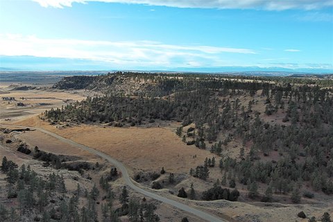 LAND - Laurel, MT