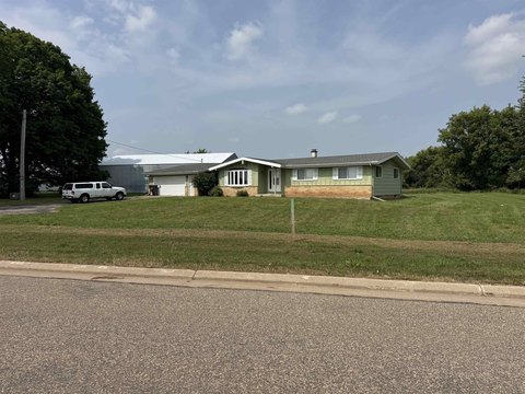 Commercial Sale, WAUPACA, WI