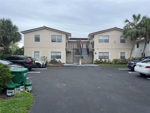 Remodeled Fourplex in Coral Springs