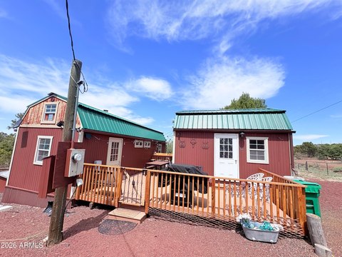 Land in Mountain-Side Community
