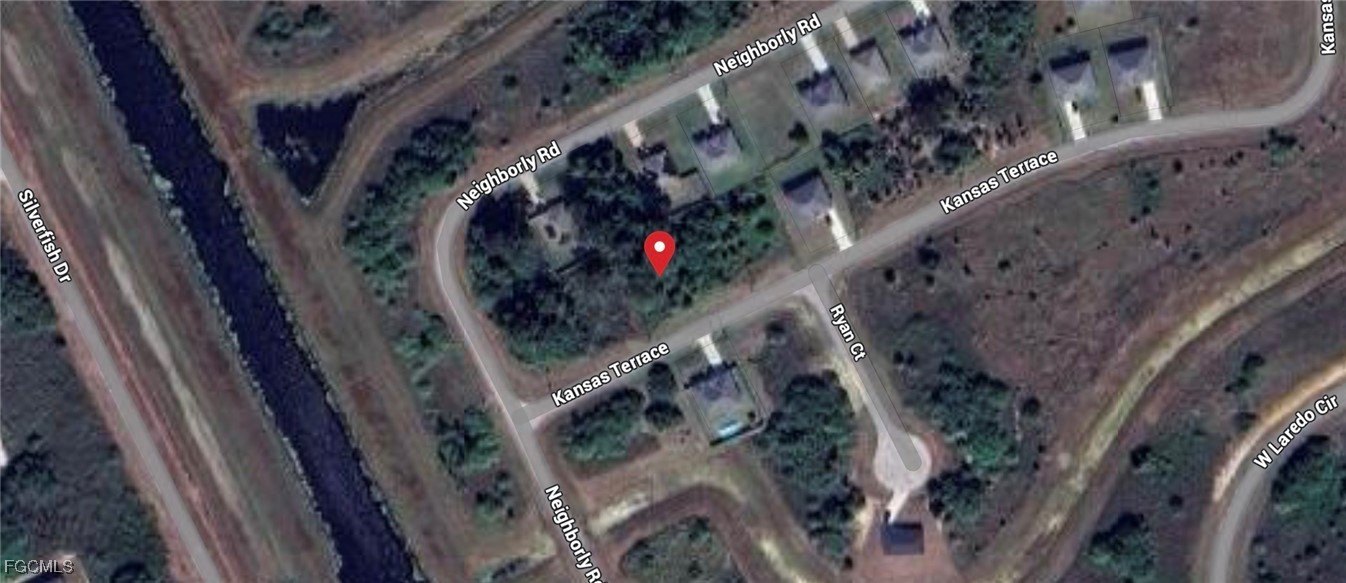 Residential Lot in Banyan Village