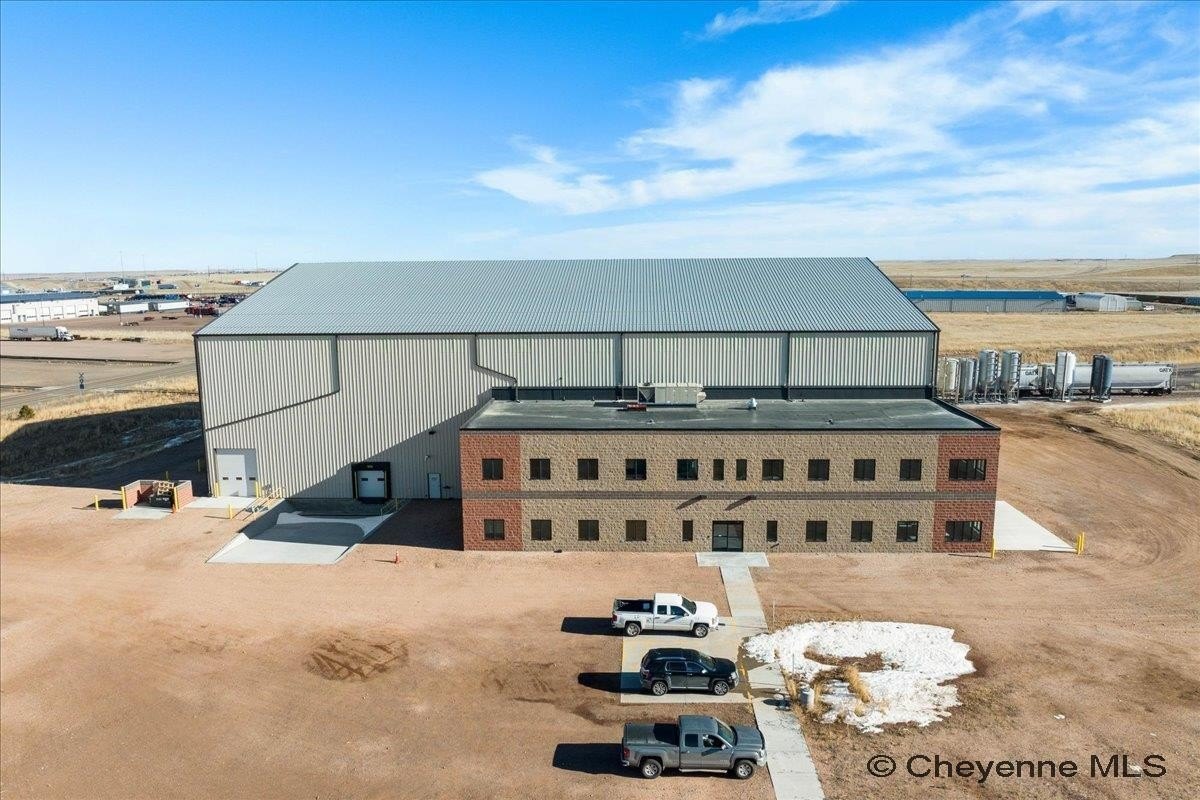 Flexible Office Space and Land