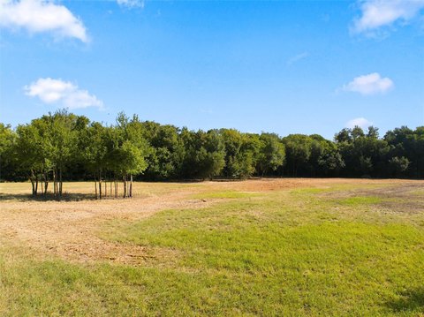 Land, Clifton, TX