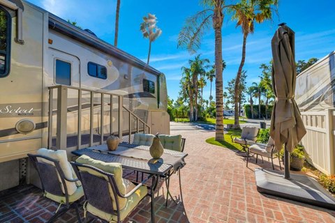 Cathedral City Land with RV