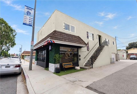 Mixed-Use Property with Barbershop