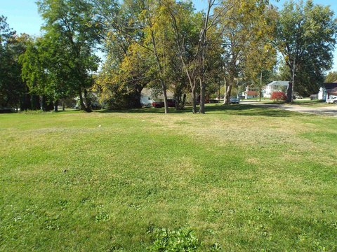 Lots & Acreage, South Wayne, WI