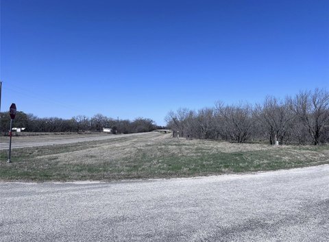 Unimproved Land Near De Leon