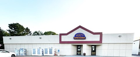 Thriving Grocery Store on Highway