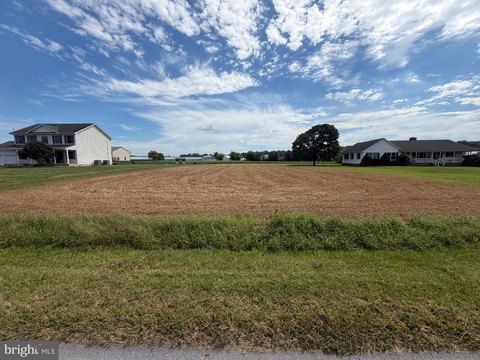 Land, HARTLY, DE