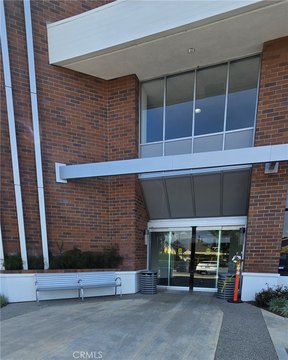 Renovated Ground-Floor Office Suite