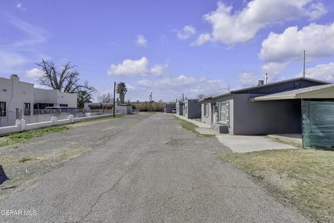 Quadplex with Four Detached Units