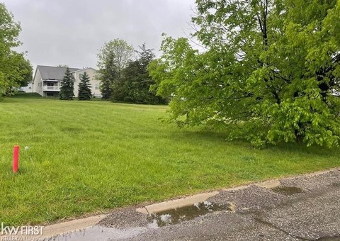 LAND - Grand Blanc, MI