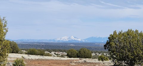 Remote Hunting Land in Ash Fork