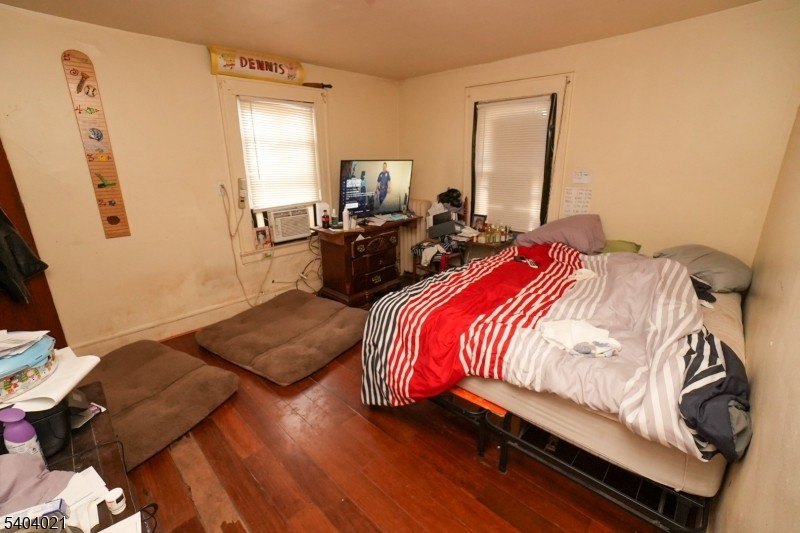 Picture 11