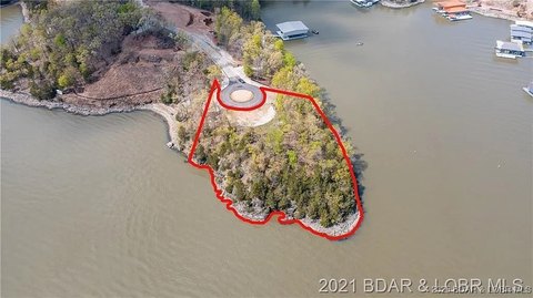 Lakefront Lot with Expansive Views