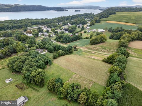 Land, WASHINGTON BORO, PA