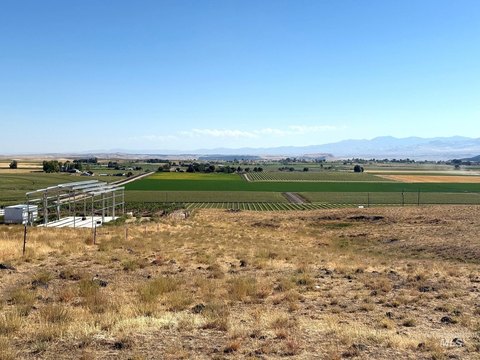 Land, Melba, ID