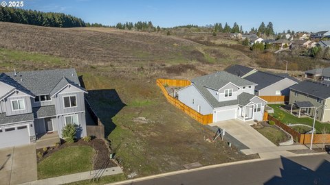 Residential Land in McMinnville, Oregon