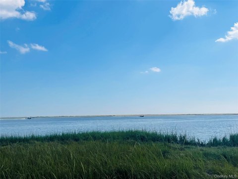Land Near Water, Mastic Beach