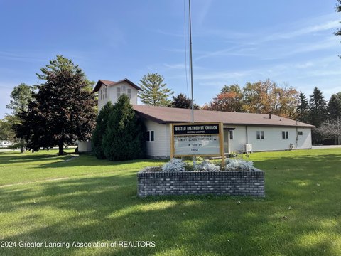 Lakeport Church on Six Lots