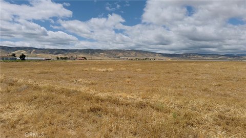 Residential Land in Lancaster, CA