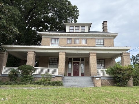 Three-Story Home in Morehead Hill
