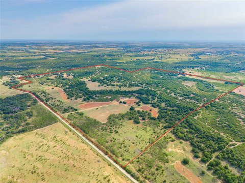 Hunting Ranch with Multiple Ponds