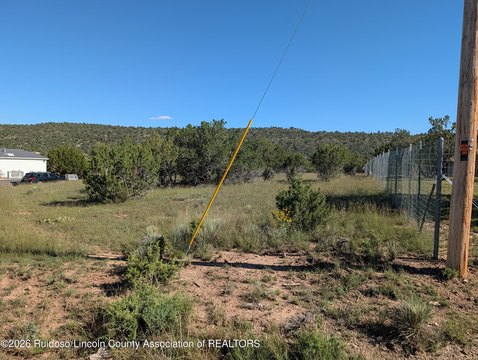 Land, Capitan, NM