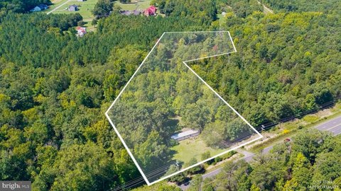 Land, WOODFORD, VA