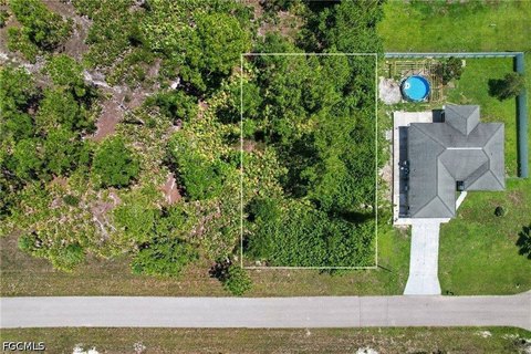Residential Lot with Paved Access