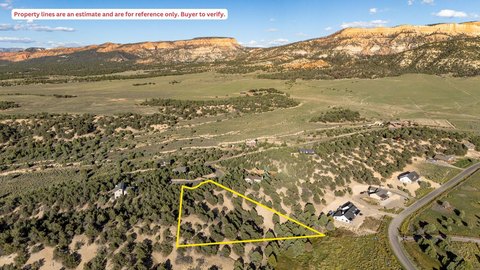 Land, Hatch, UT