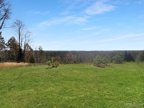 Lake Michigan Bluff-Edge Property