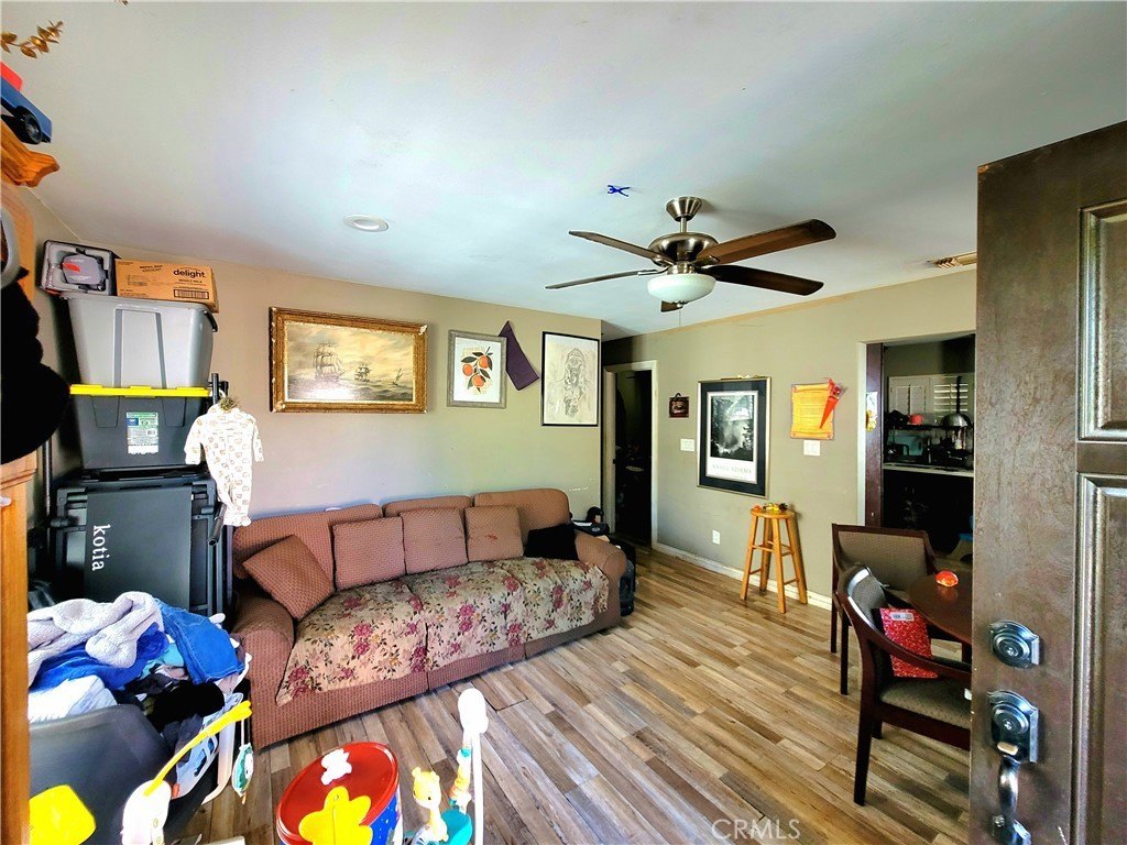 Picture 9