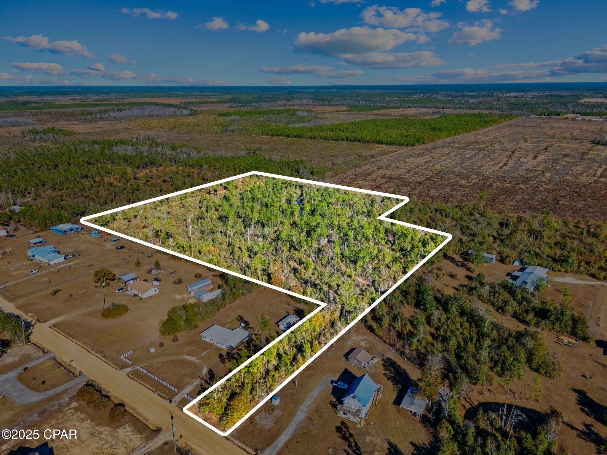 Spacious Land with Natural Ponds