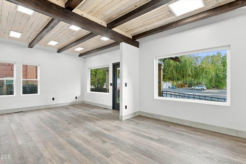 Storefront Property with Courtyard