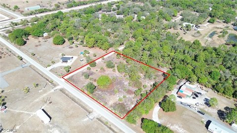 2.5 Acres in Pioneer Plantation
