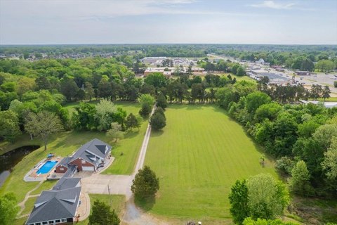 Commercial - Oakland, TN