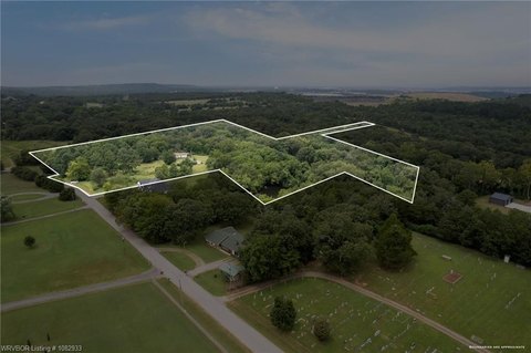 LAND - Fort Smith, AR