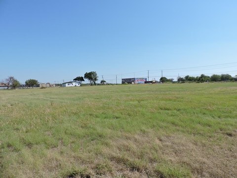 Prime Commercial Land Opportunity