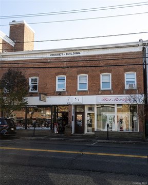 Main Street Storefront in Warwick