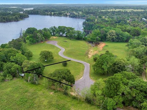LAND - GARRISON, TX