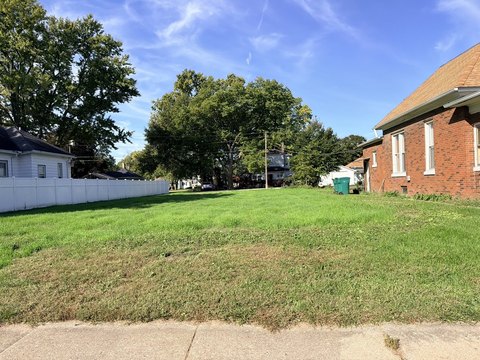 Land, Streator, IL